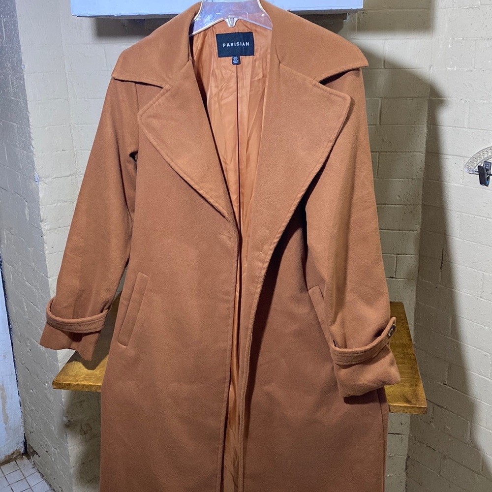 US 4 Brown Coat